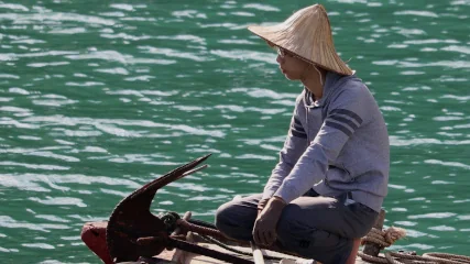 Cruising Halong Bay